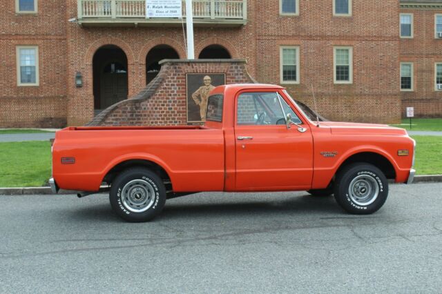 Numbers matching Big Block 396-Auto-A/C-Tilt wheel -Gauge package- Great Driver 1969 Chevrolet C-10 CST