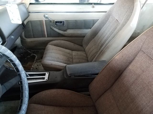 1981 Chevrolet Camaro Z28 - photo 4