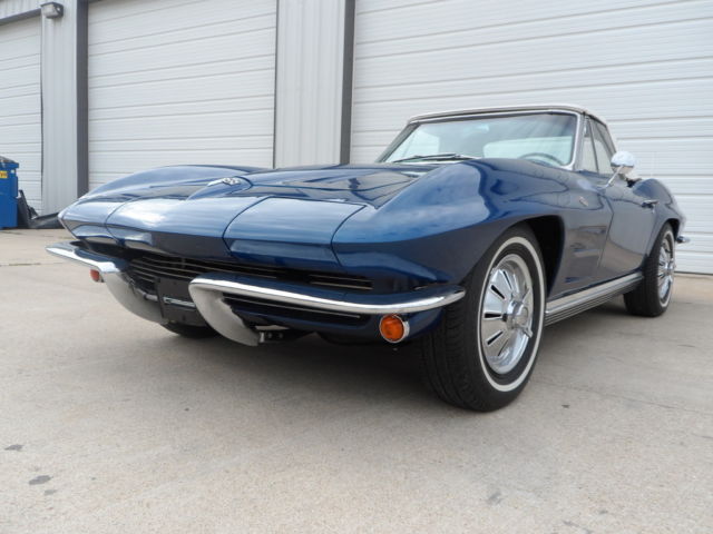 NUMBERS MATCHING CONVERTIBLE WITH POWER STEERING. SELLING AT NO RESERVE!!!! 1964 Chevrolet Corvette CONVERTIBLE, NUMBERS MATCHING 327 POWER STEERING