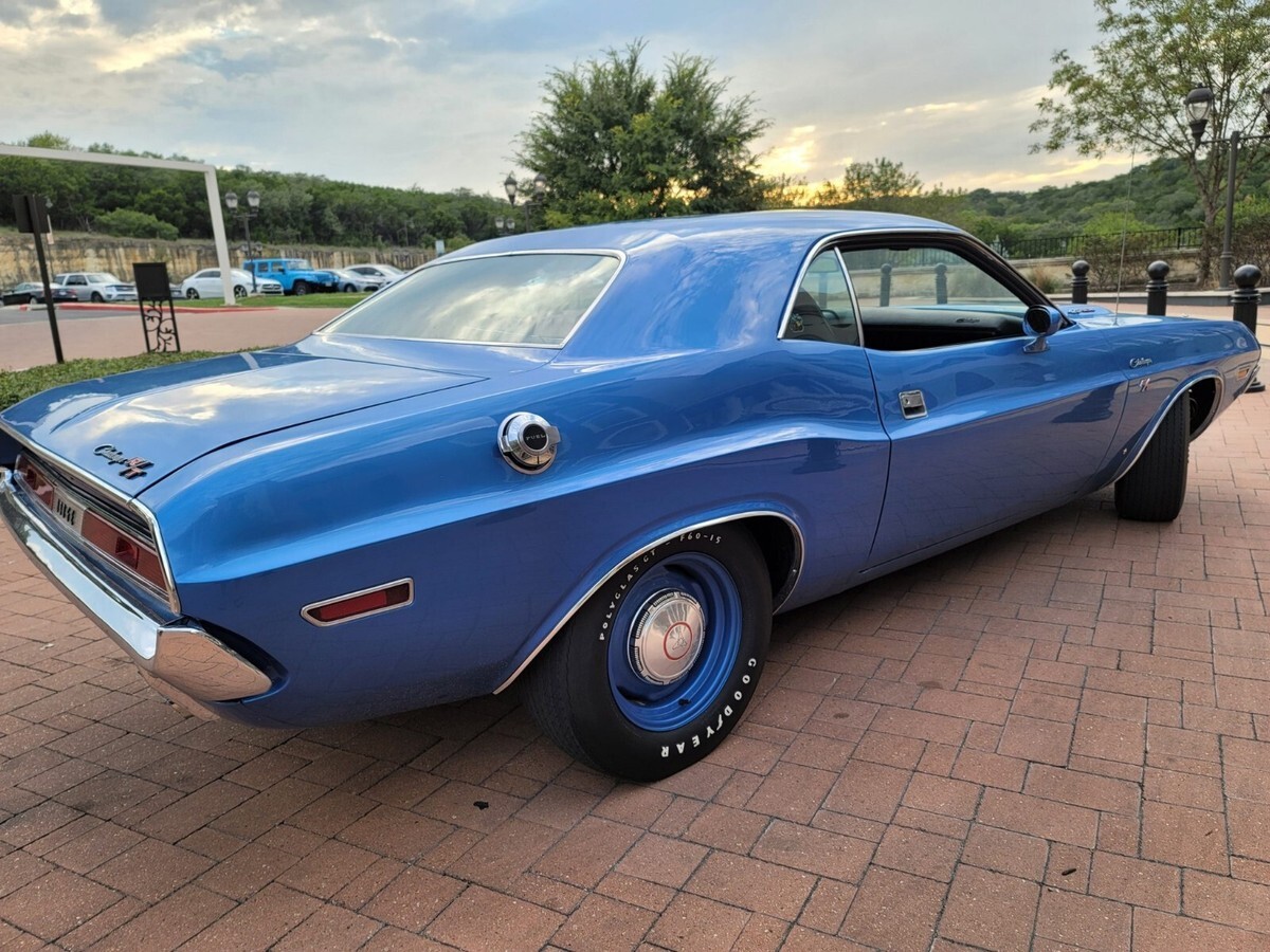 1970 Dodge Challenger - photo 6