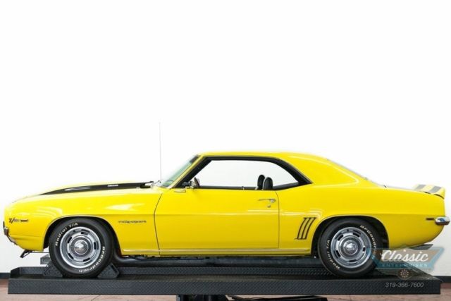 1969 Chevrolet Camaro RS power steering disc brakes spoilers correct car - photo 5