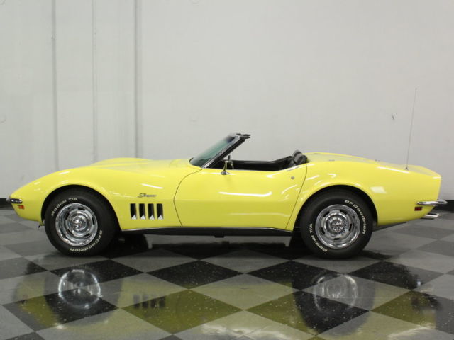 1969 Chevrolet Corvette Convertible - photo 2