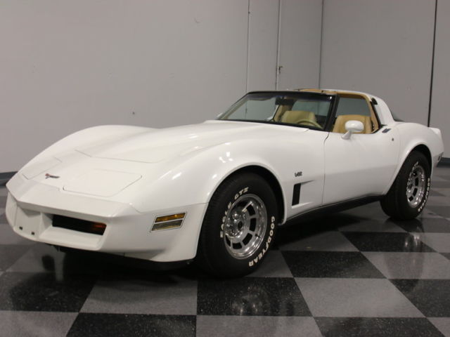 NUMBERS MATCHING L82 350/230 HP, AUTO, ALL-STOCK SURVIVOR, COLLECTOR OWNED!!! 1980 Chevrolet Corvette