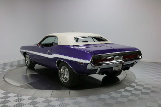 1970 Dodge Challenger - photo 3