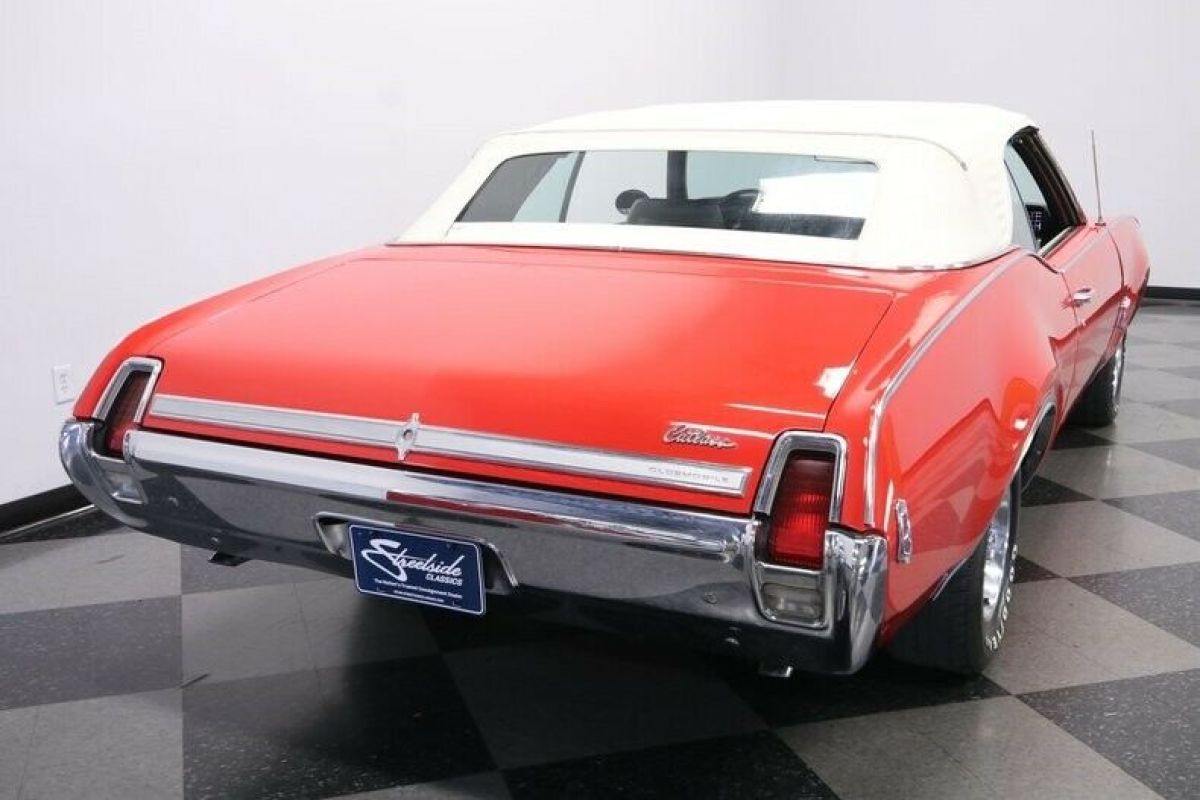 1969 Oldsmobile Cutlass S Convertible - photo 13