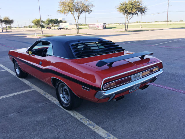1970 Dodge Challenger R/T - photo 8