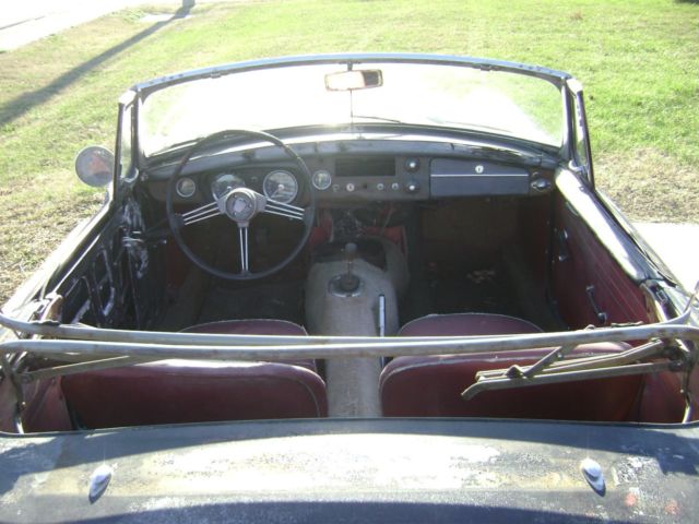 1965 MG MGB Conv - photo 12