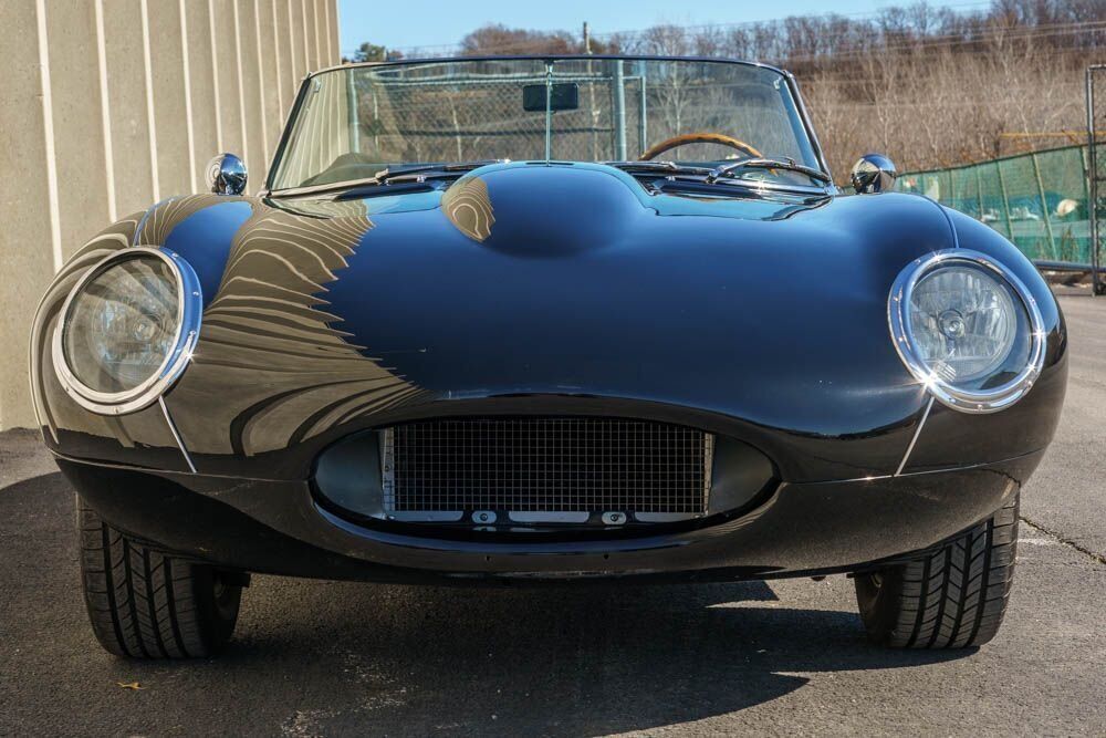1966 Jaguar XKE Series I Roadster - photo 8