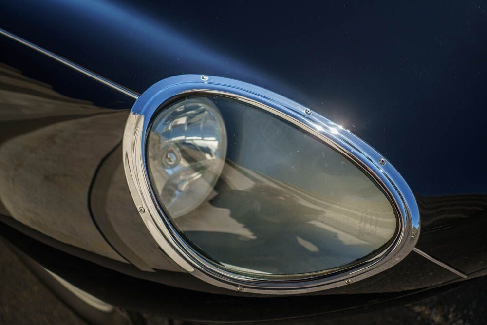 1966 Jaguar XKE Series I Roadster - photo 9