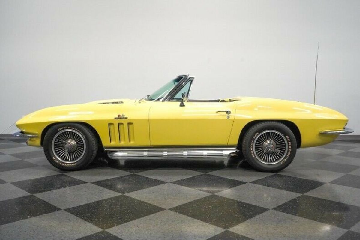 1966 Chevrolet Corvette L72 427 - photo 3