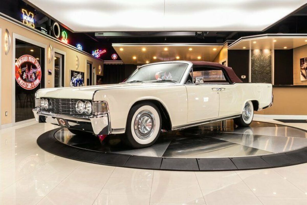 1965 Lincoln Continental Convertible - photo 6