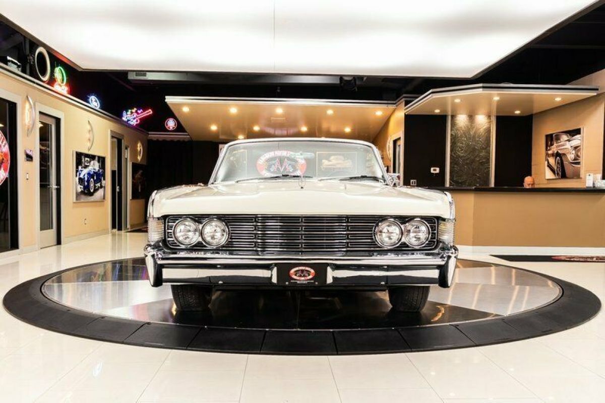 1965 Lincoln Continental Convertible - photo 8