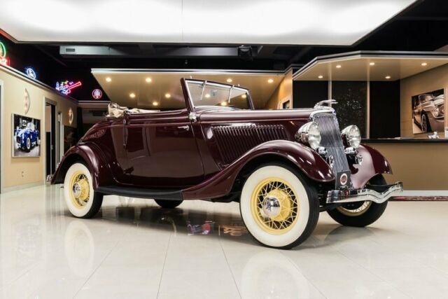 1934 Ford Cabriolet - photo 10