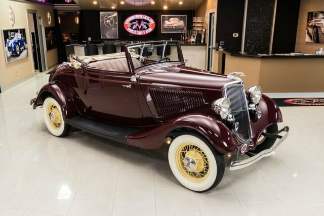 1934 Ford Cabriolet - photo 11