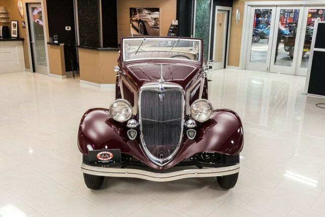 1934 Ford Cabriolet - photo 9