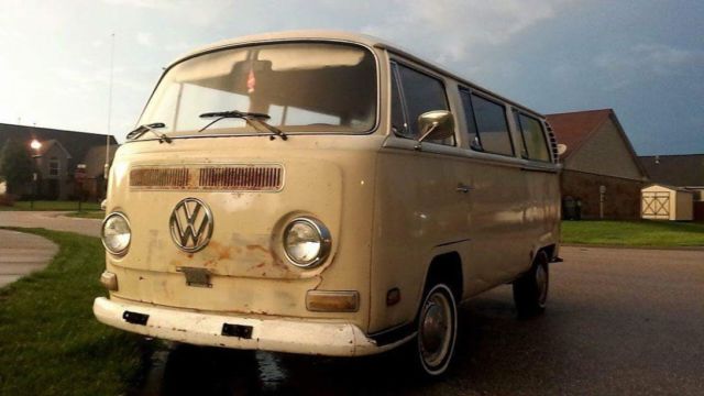 OBO 1971 Volkswagen Transporter Deluxe Bus Kombi VW Hippie Van Bay Window Beige 1971 Volkswagen Bus/Vanagon Deluxe