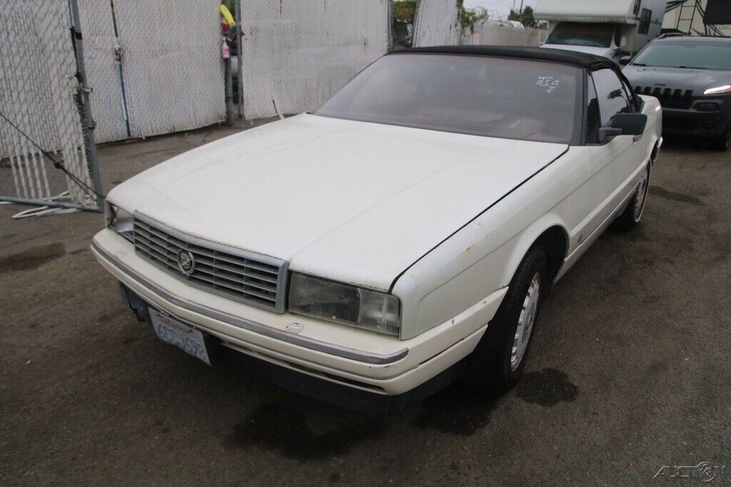 1987 Cadillac Allante - photo 2