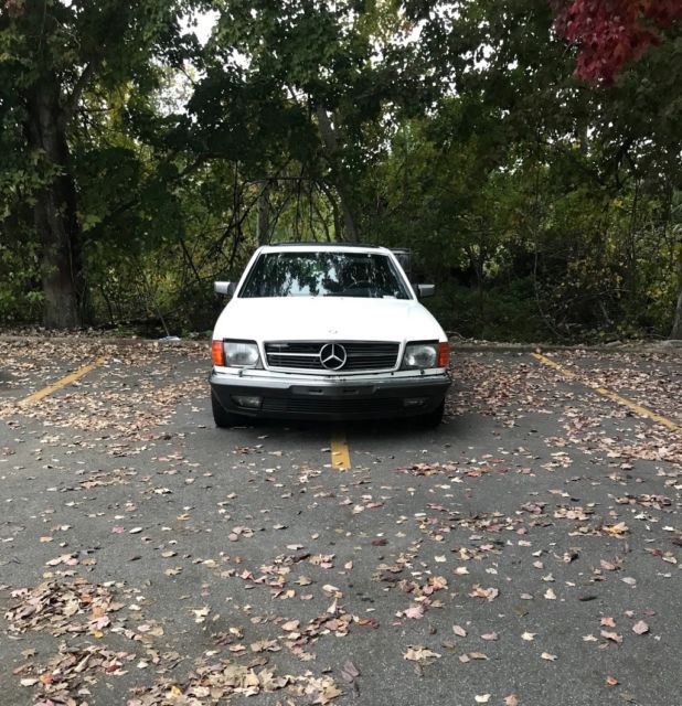 1985 Mercedes-Benz 500-Series European two-door coupe - photo 2