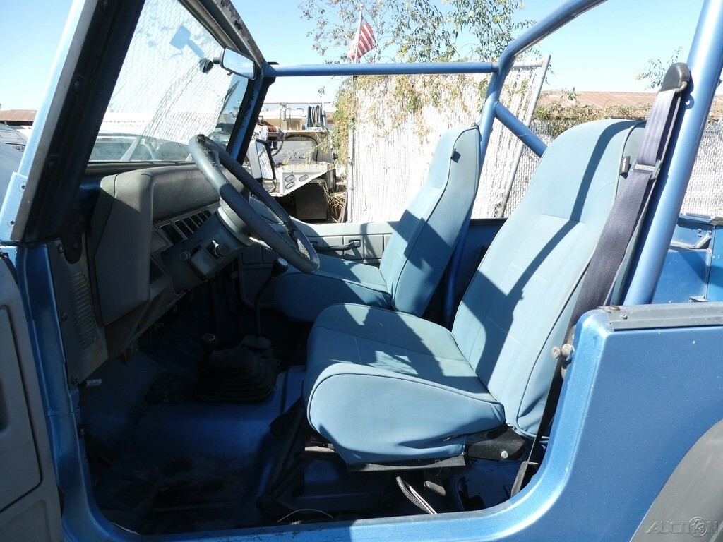 1988 Jeep Wrangler - photo 11