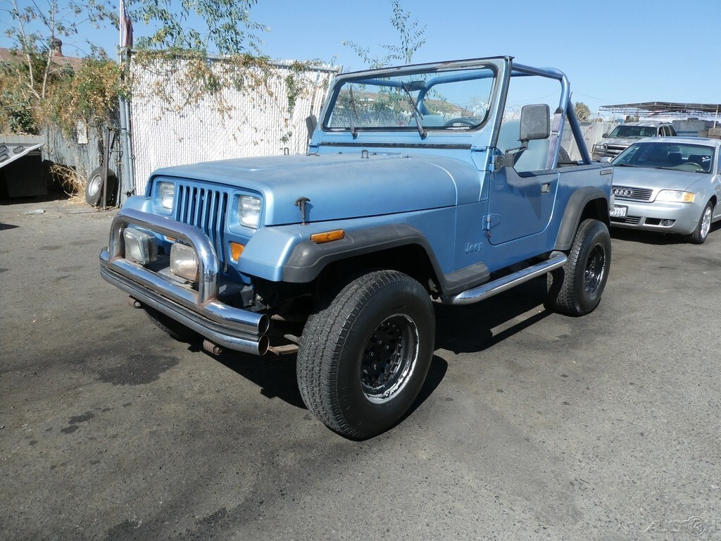 1988 Jeep Wrangler - photo 2