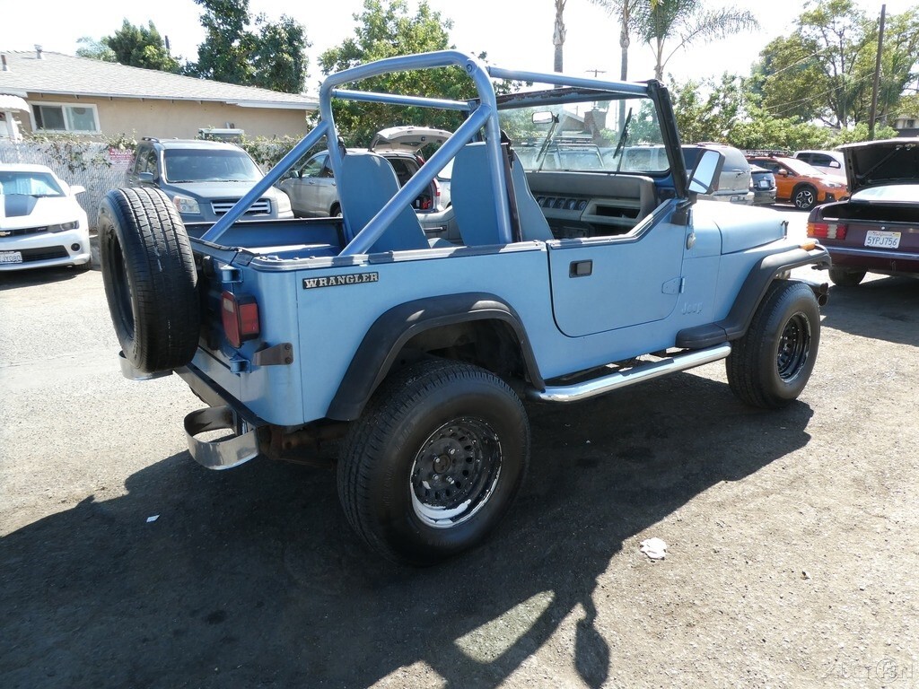 1988 Jeep Wrangler - photo 6