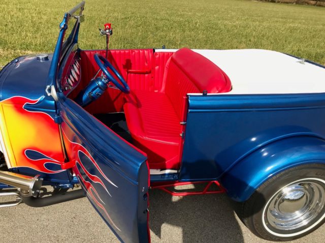 1930 Ford Model A Custom Roadster - photo 10