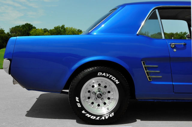 1965 Ford Mustang 289 V8 Electric Blue Pearl ONLY 10K MILES - photo 5