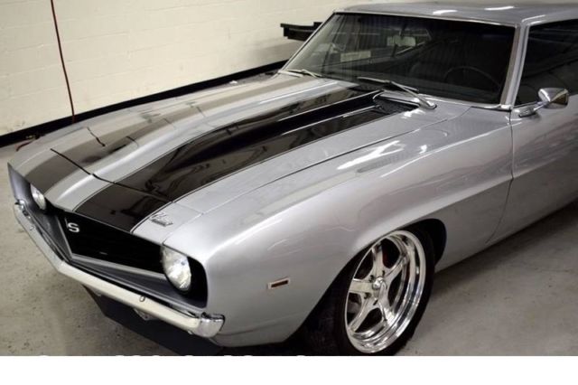 OLD SCHOOL ANTIQUE MUSCLE CAR CLASSIC CAR ELEANOR Carroll Shelby Collectibles 1969 Chevrolet Camaro SS 454 V8 1,369 Miles Silver Coupe V8 7.4L Automat
