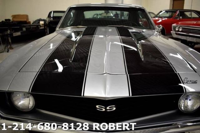 1969 Chevrolet Camaro SS 454 V8 1,369 Miles Silver Coupe V8 7.4L Automat - photo 3