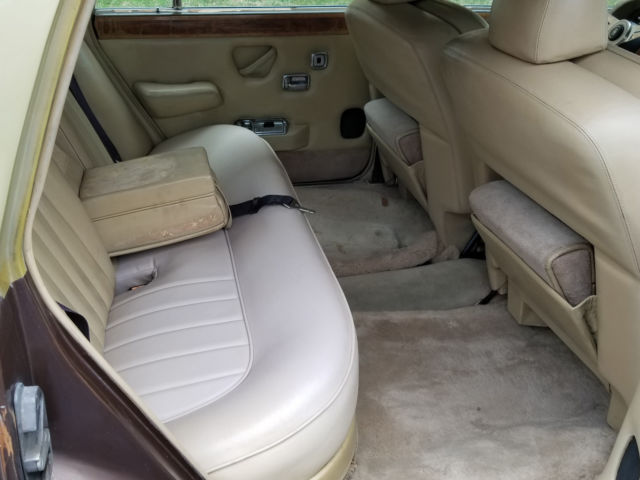 1974 Rolls-Royce Silver Shadow - photo 13