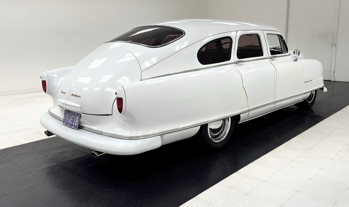 1951 Nash Statesman Super Series AirFlyte 4 Door Sedan - photo 5