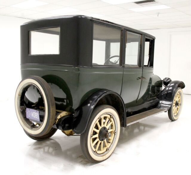 1918 Buick E50 Series Sedan - photo 5