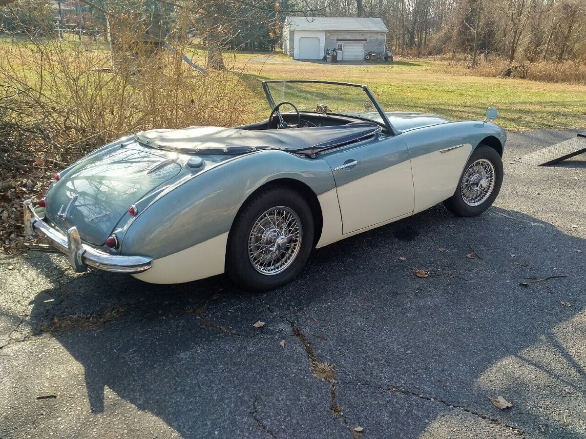 Older restoration in very nice condition. 1958 Austin Healey 100-6 BN4