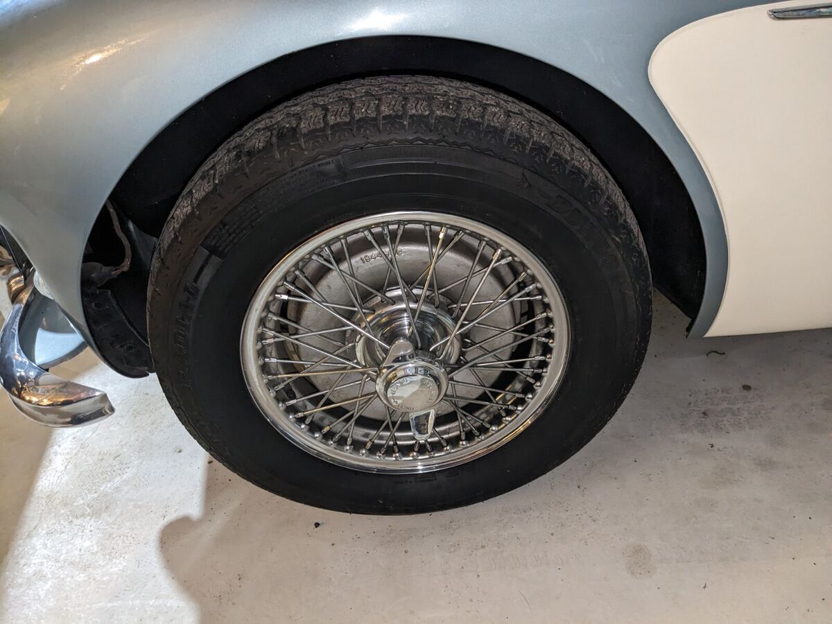 1958 Austin Healey 100-6 BN4 - photo 12