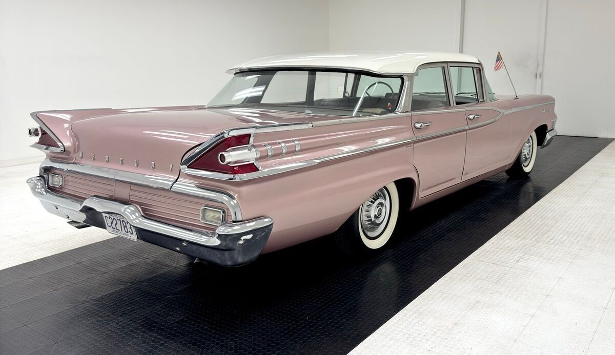 1959 Mercury Monterey 4 Door Sedan - photo 5