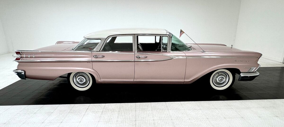 1959 Mercury Monterey 4 Door Sedan - photo 6