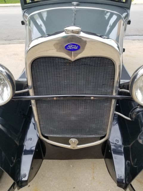 1930 Ford Model A Tudor - photo 7