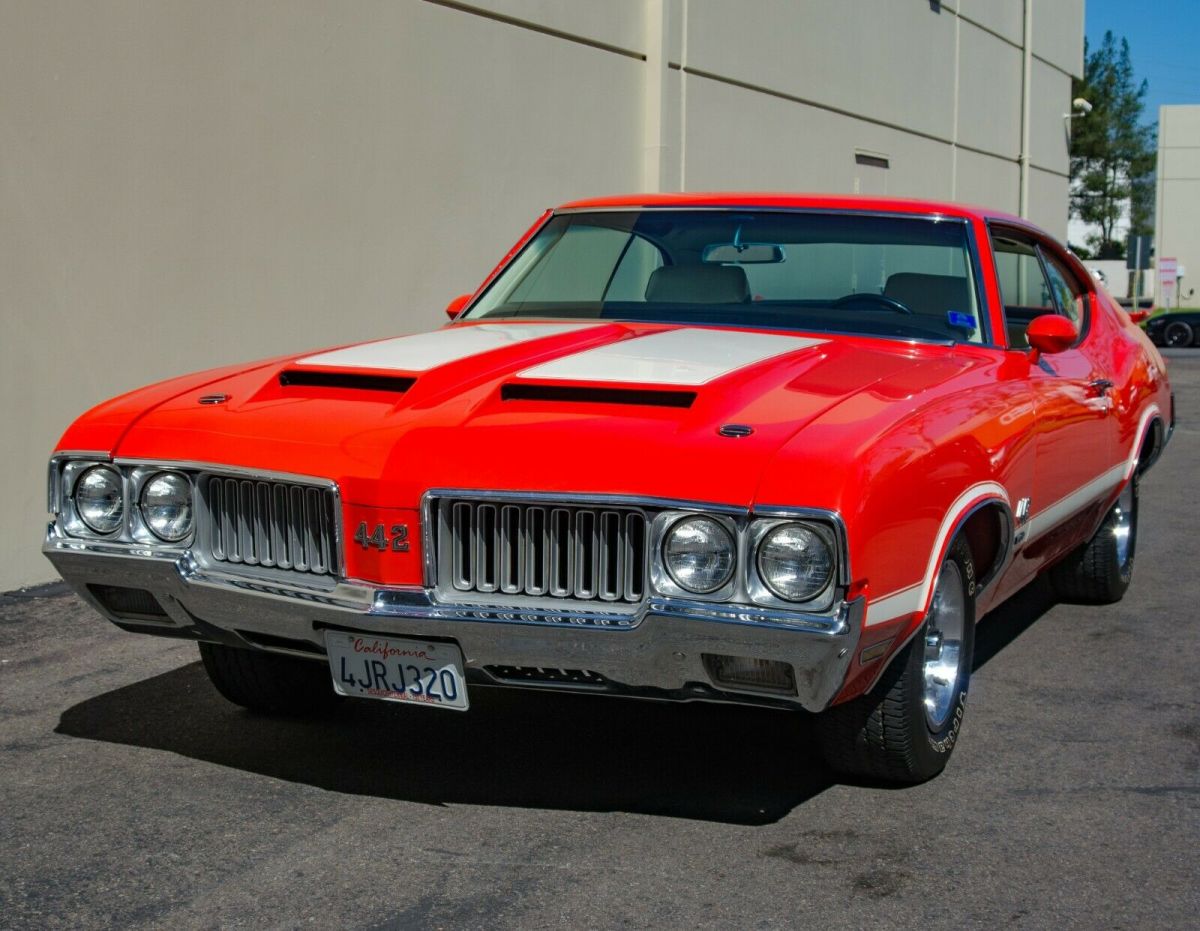 1970 Oldsmobile 442 W30 - photo 2
