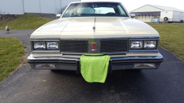 1983 Oldsmobile Ninety-Eight REGENCY COUPE - photo 2