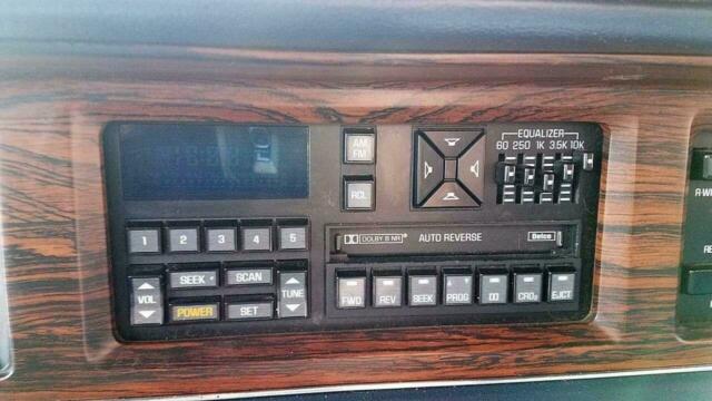 1992 Oldsmobile Custom Cruiser -- - photo 12