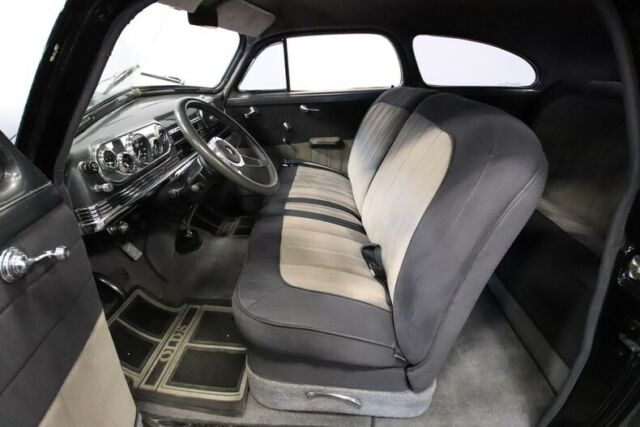 1947 Oldsmobile 2 Door Sedan -- - photo 5