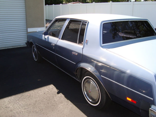 1984 Oldsmobile Cutlass supreme - photo 2