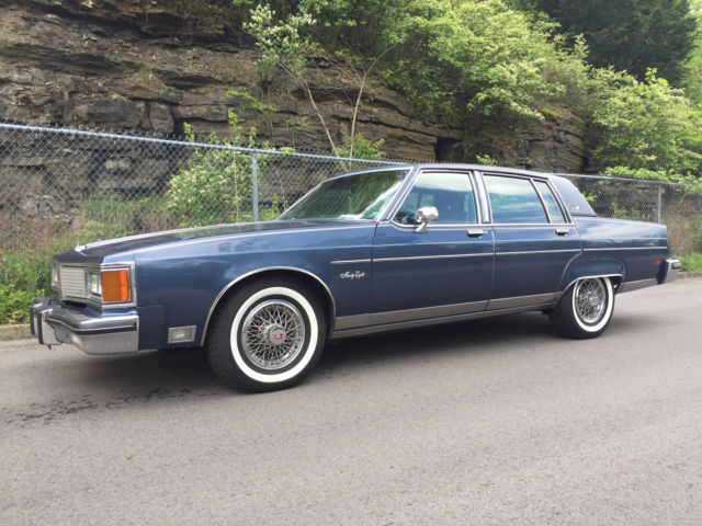 Olds Diesel Regency 98 Brougham CLEAN Whitewall Cold AC Rare Stock Great MPG Wow 1983 Oldsmobile Regency Ninety Eight Regency Brougham Sedan 4-Door