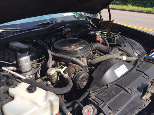1983 Oldsmobile Regency Ninety Eight Regency Brougham Sedan 4-Door - photo 11