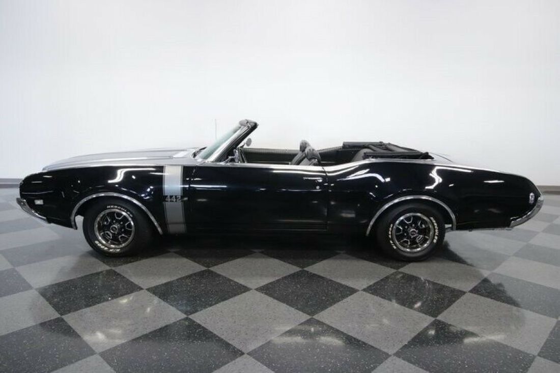 1969 Oldsmobile 442 Convertible - photo 8