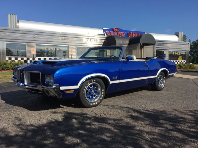 1971 Oldsmobile 442 White Vinyl - New and Perfect - photo 2