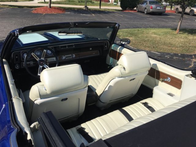 1971 Oldsmobile 442 White Vinyl - New and Perfect - photo 9