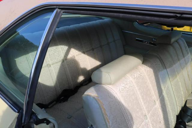 1972 Oldsmobile 88 Hardtop Coupe - photo 7