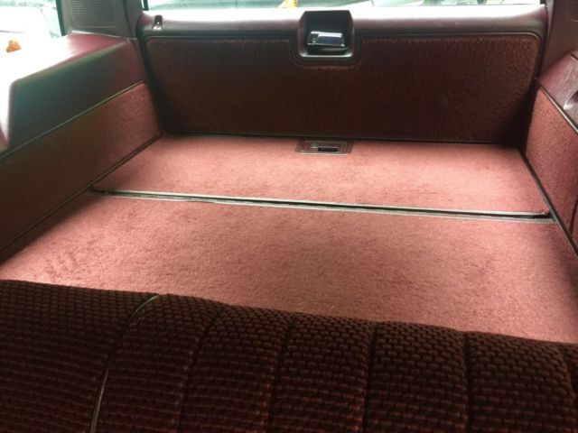 1988 Oldsmobile Custom Cruiser - photo 7