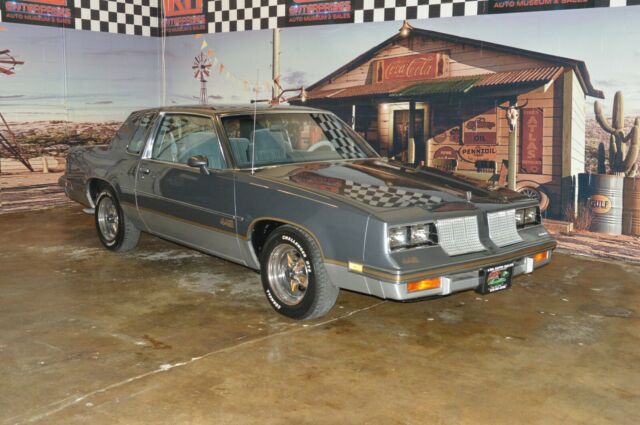 OLDSMOBILE CUTLASS 442 1 OWNER 51K MILES BEAUTIFUL CAR 1985 Oldsmobile 442 CUTLASS 442